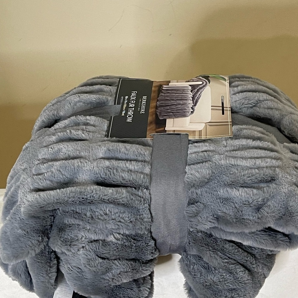 Berkshire Gray Plush Blanket